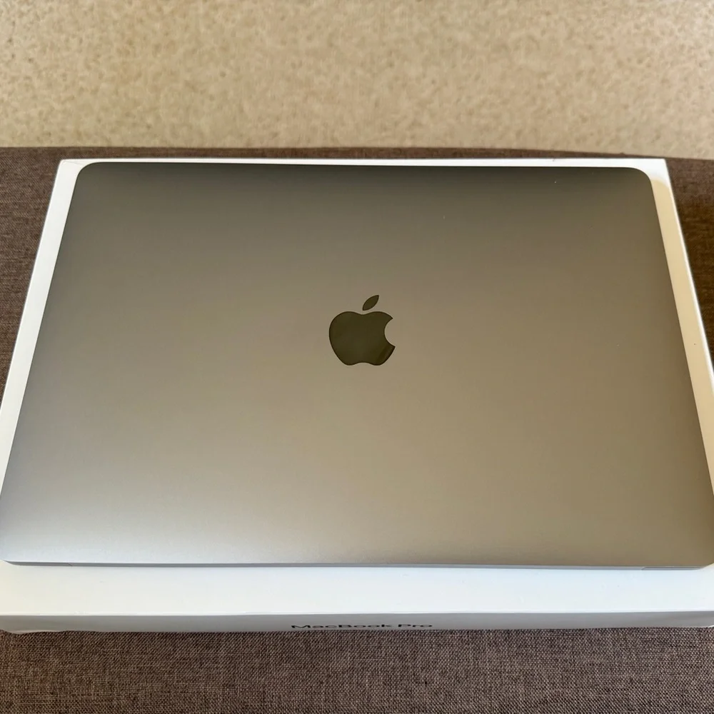 Apple MacBook Pro 13” - Space Gray Finish